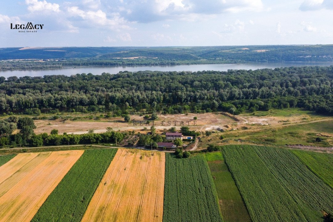 Vilă de Vis la Dunăre - Natură și Eleganță - 3000 mp