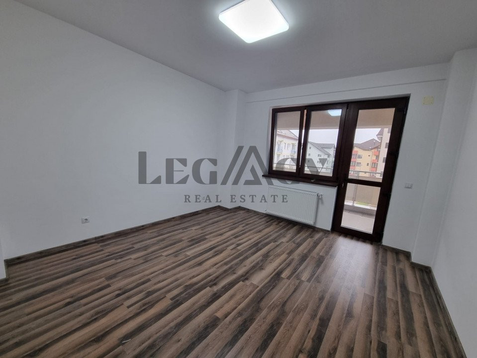 Apartament 3 camere - De Inchiriat - Zona Strand