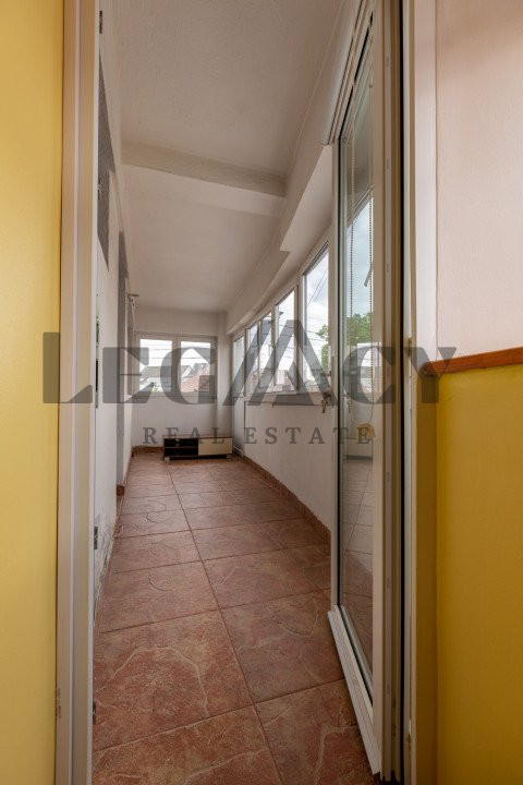 Apartament 3 camere - Zona Calea Poplacii 